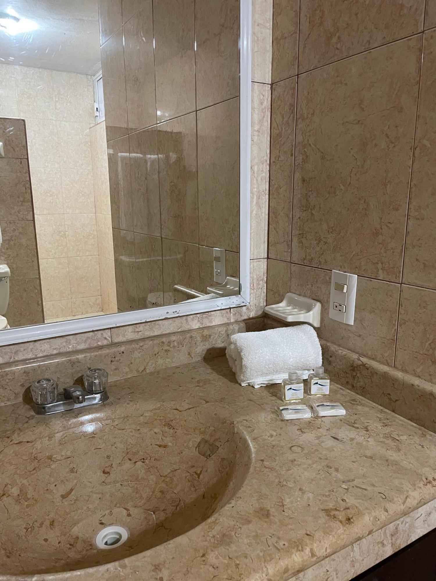 Hotel Vistamar Mazatlán Εξωτερικό φωτογραφία